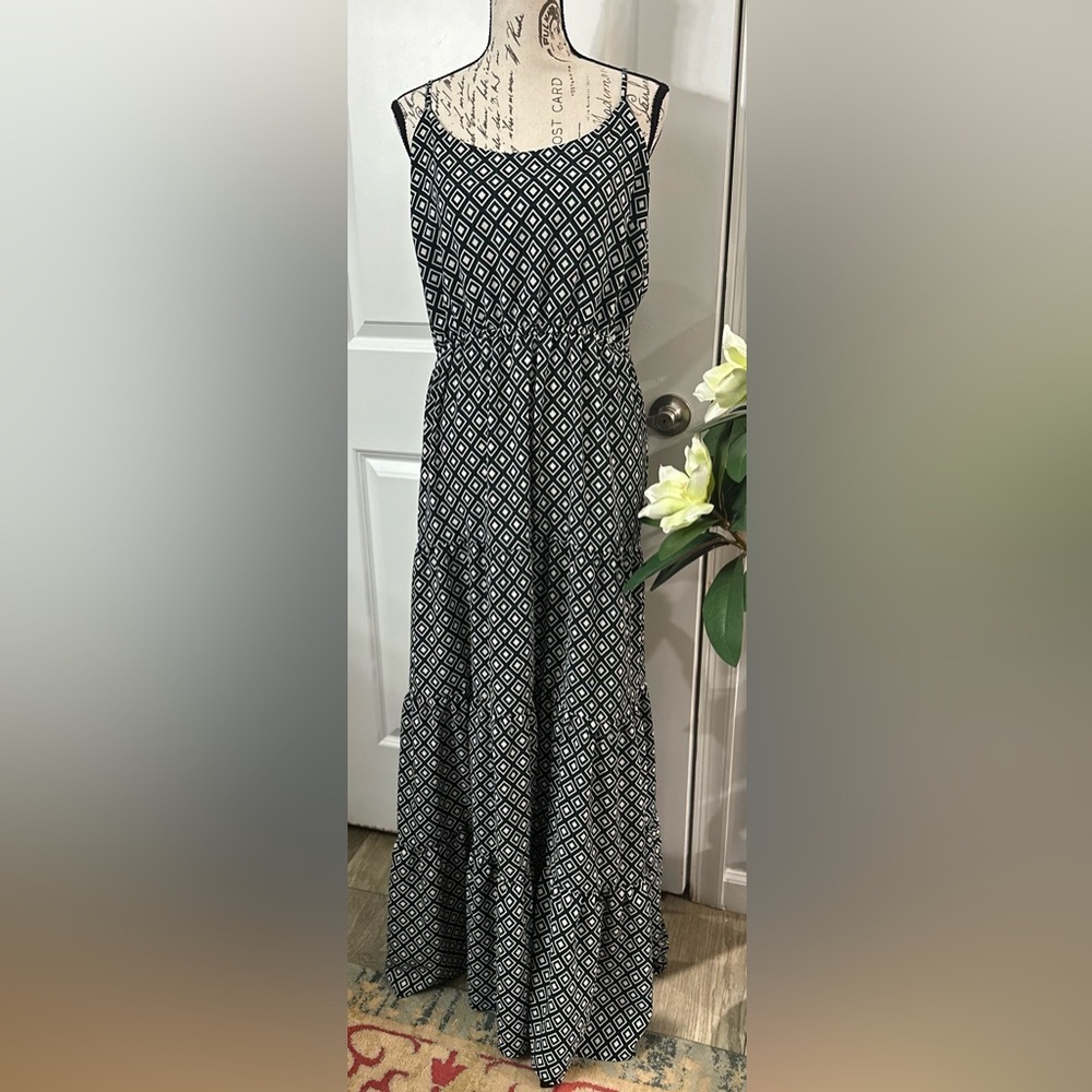 ✨ MICHAEL Michael Kors Maxi Dress – Green, White & Black, - Picture 8 of 14